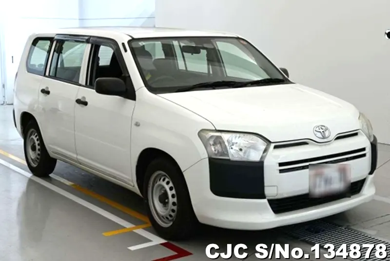 Toyota / Probox 2017