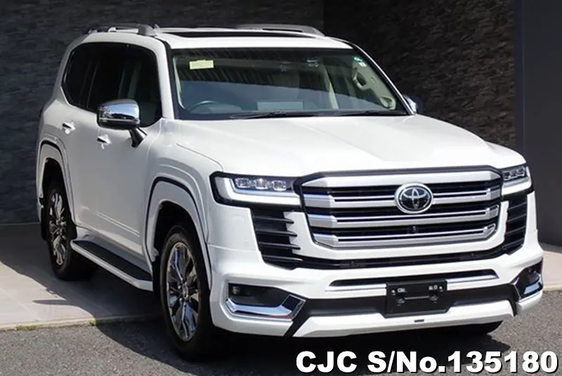 Toyota / Land Cruiser 2023