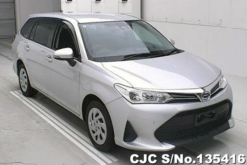 Toyota / Corolla Fielder 2021