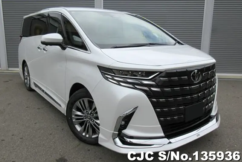 Toyota / Alphard 2026