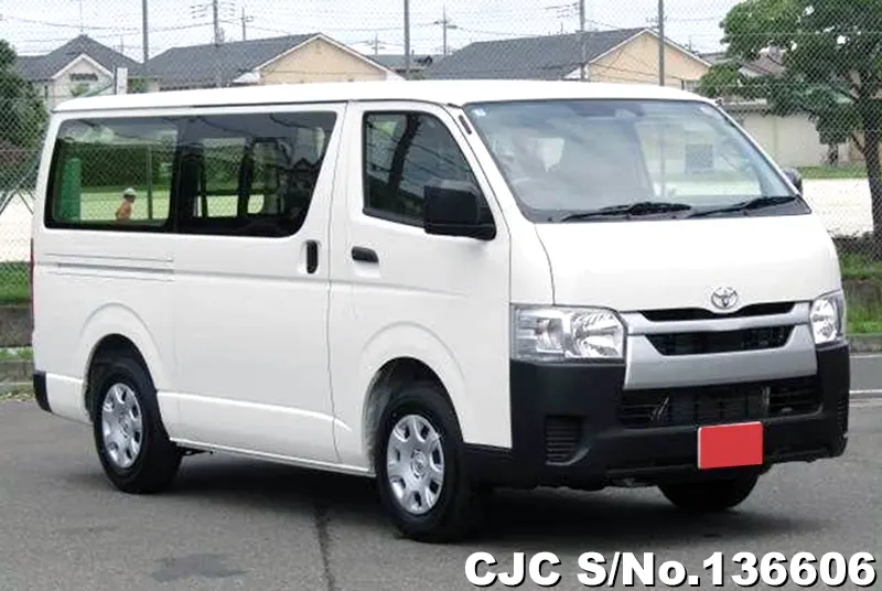 Toyota / Hiace 2026