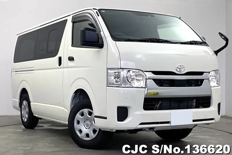 Toyota / Hiace 2025