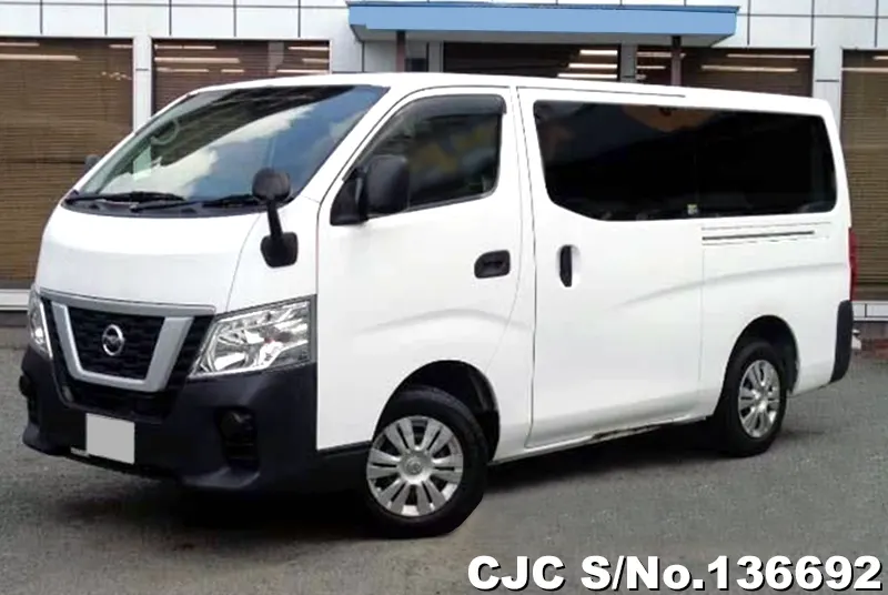 Nissan / Caravan 2018