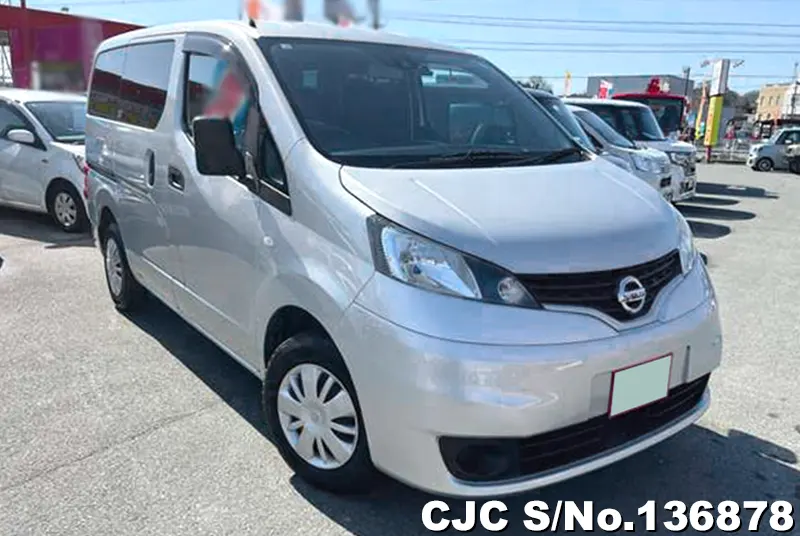 Nissan / NV200 2020