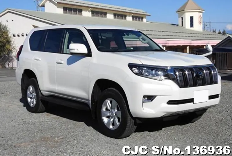 Toyota / Land Cruiser Prado 2023
