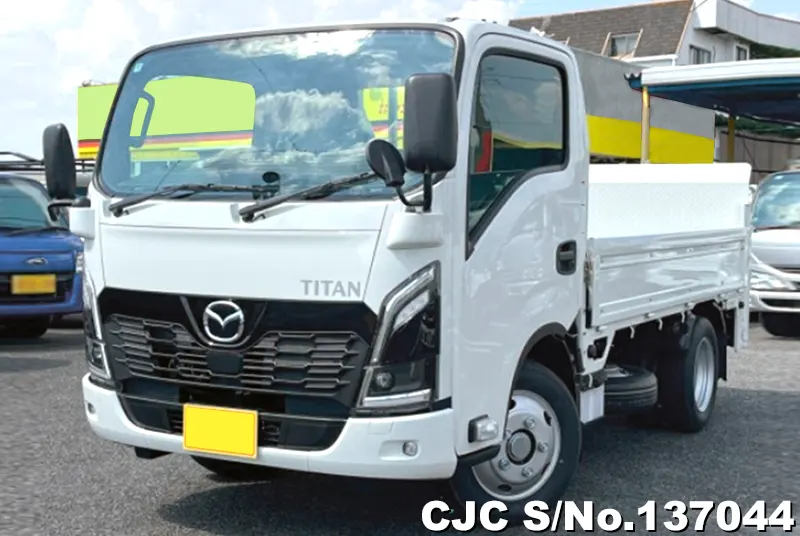 Mazda / Titan 2025