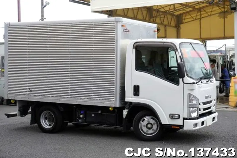 Isuzu / Elf 2020