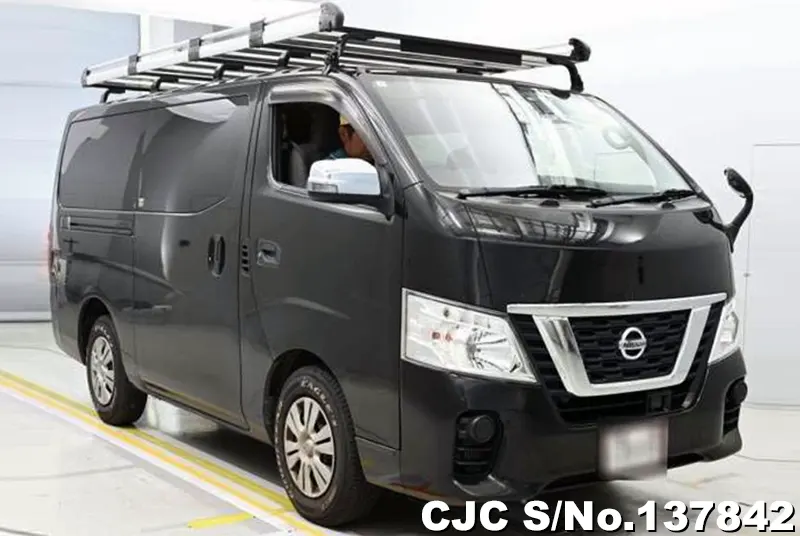 Nissan / Caravan 2019