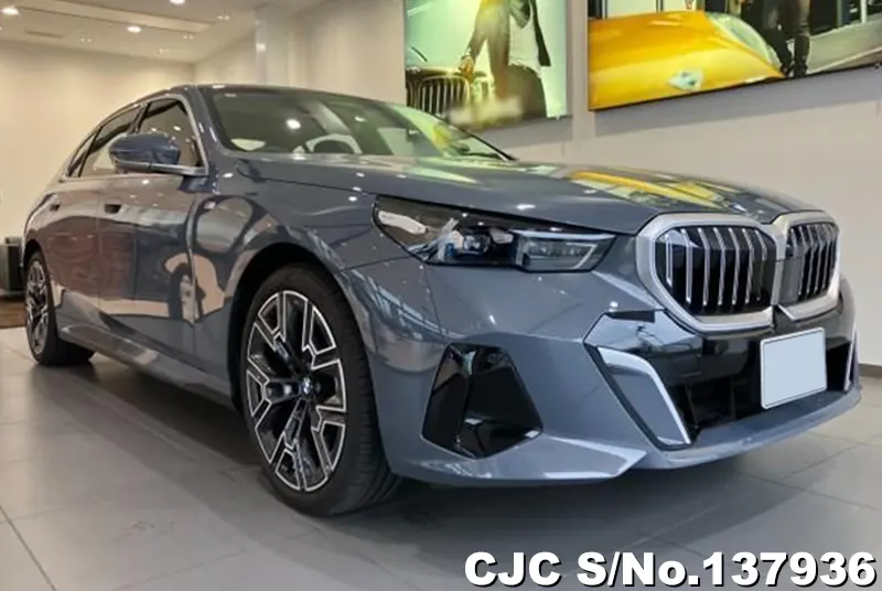 BMW / 5 Series 2025
