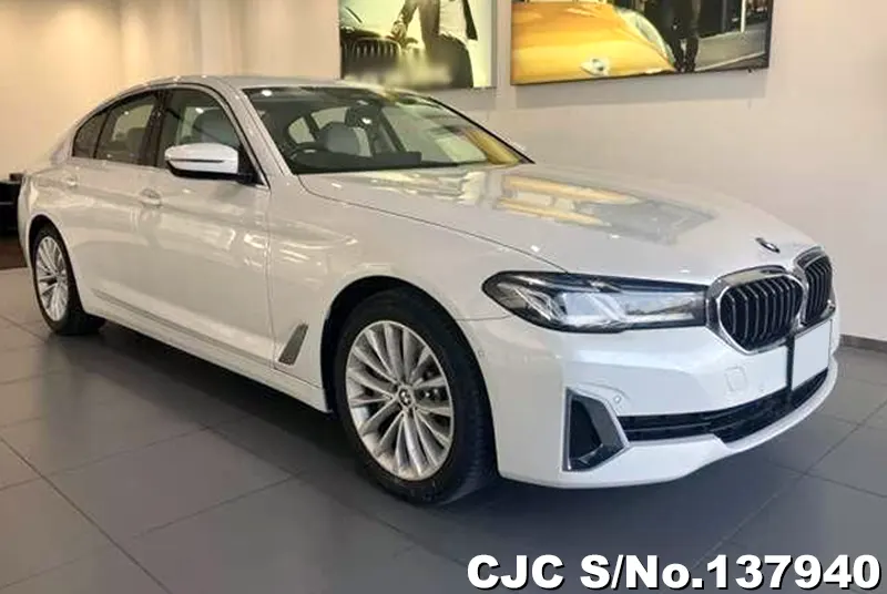 BMW / 5 Series 2021