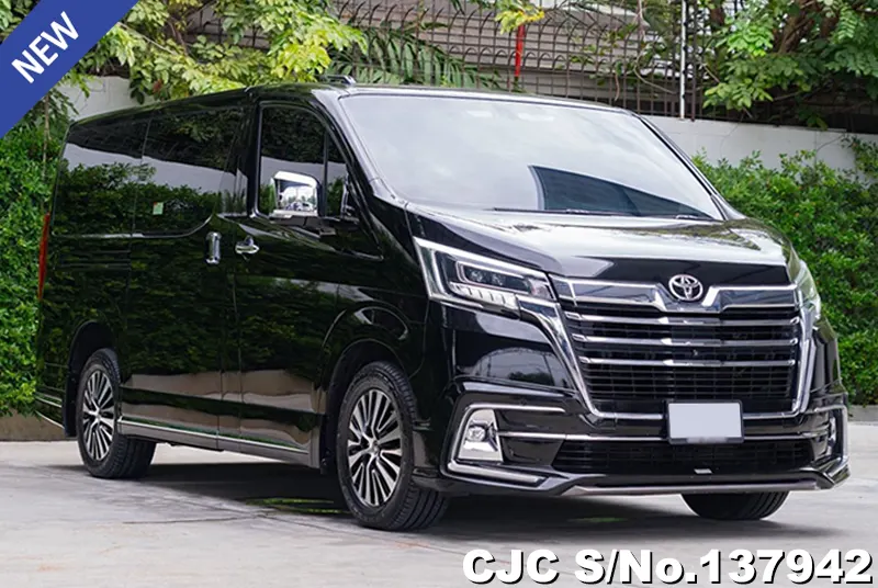 Toyota / Majesty 2021