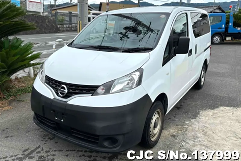 Nissan / NV200 2020
