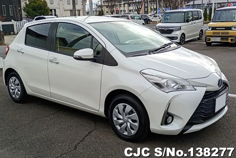 Toyota / Vitz 2019