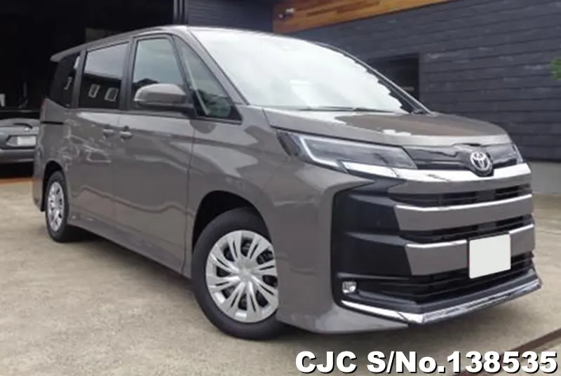 Toyota / Noah 2026