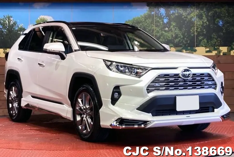 Toyota / Rav4 2025