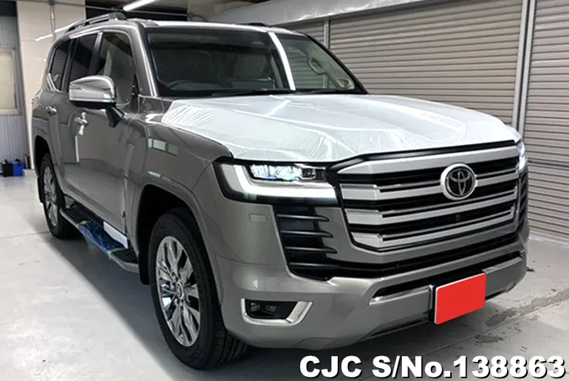 Toyota / Land Cruiser 2025